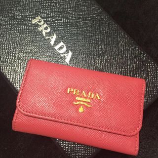 プラダ(PRADA)のPRADA ピンク ６連キーケース(キーホルダー)