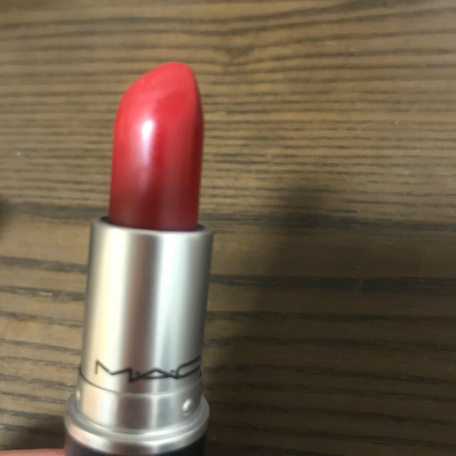 MAC(マック)のMAC リップ ロシアンレッド コスメ/美容のベースメイク/化粧品(口紅)の商品写真