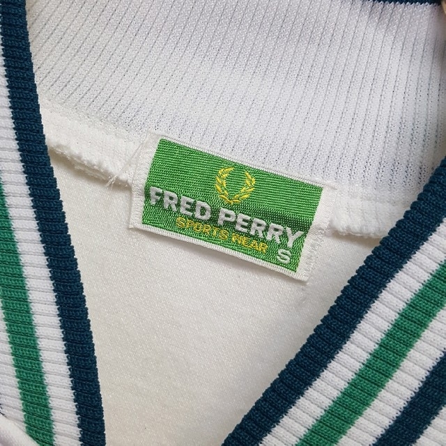 FRED PERRY(フレッドペリー)の★FRED PERRY ジャージ トラックジャケット レディースのトップス(その他)の商品写真