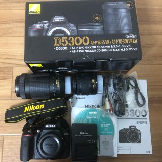 ニコン(Nikon)のD5300ダブルズームキット【はっぱ64様】(デジタル一眼)