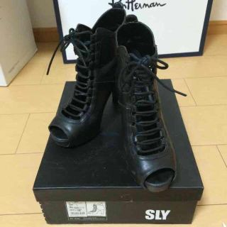 スライ(SLY)のSLY♡編み上げサンダル(サンダル)