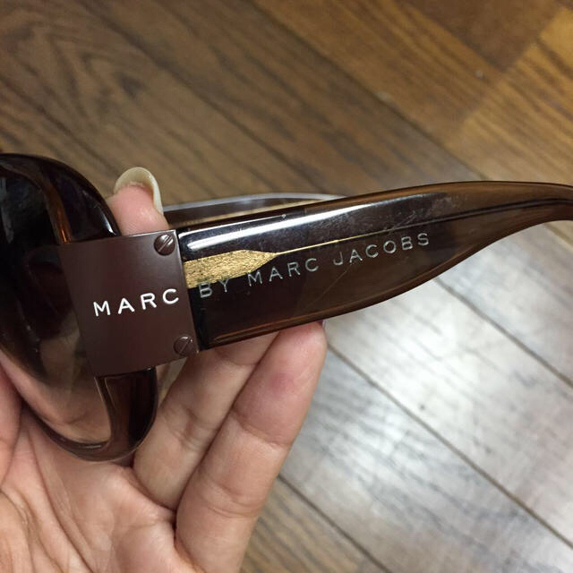 MARC BY MARC JACOBS(マークバイマークジェイコブス)のマークバイ サングラス レディースのファッション小物(サングラス/メガネ)の商品写真