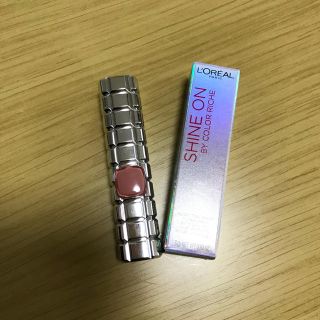 ロレアルパリ(L'Oreal Paris)のロレアルパリ シャインオン 906(口紅)