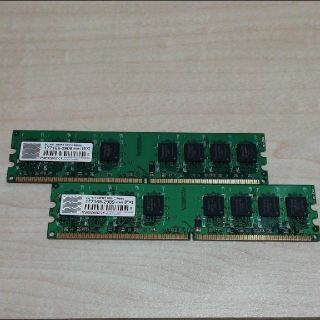 DDR2 2GB(1GB×2) メモリ(PCパーツ)