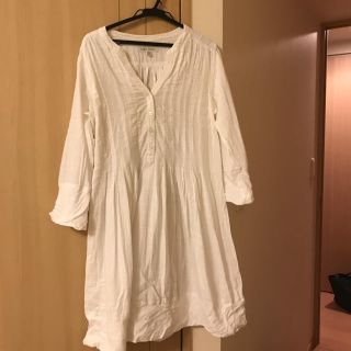 ローラアシュレイ(LAURA ASHLEY)のローラアシュレイ 白シャツ(シャツ/ブラウス(長袖/七分))