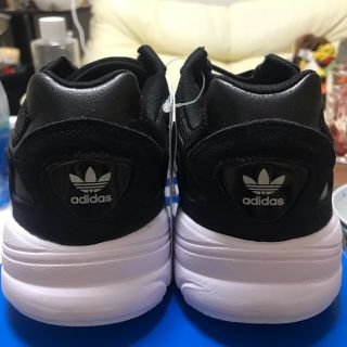 アディダス(adidas)の値下げしました!☆ADIDASFALCON サイズ23.0☆(スニーカー)