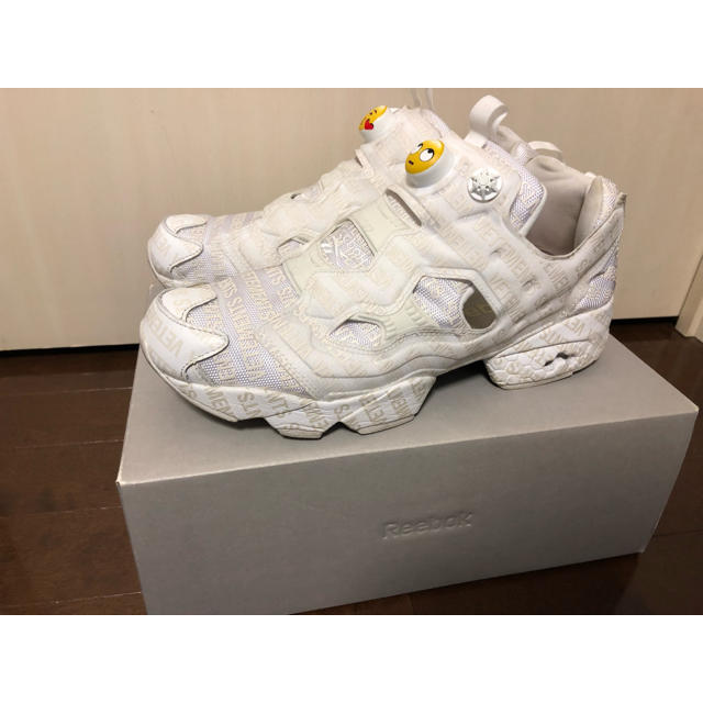 vetements reebok インスタポンプフューリ 28cm