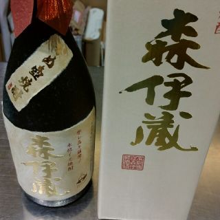 ☆送料無料☆　森伊蔵　720ml　金ラベル(焼酎)