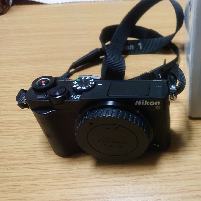 Nikon1 J5 標準パワーズームレンズキット