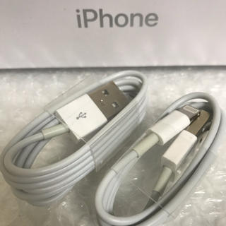 アイフォーン(iPhone)の【iPhone 充電ケーブル1m Apple認定製品 2本】(バッテリー/充電器)