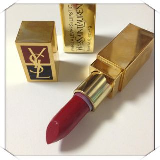 サンローラン(SAINT LAURENT)のYSL ルージュ 71番/込み♡(その他)