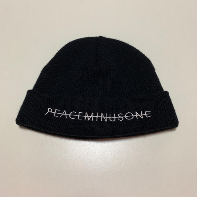 PEACEMINUSONE(ピースマイナスワン)のpeaceminusone ニット帽 メンズの帽子(ニット帽/ビーニー)の商品写真