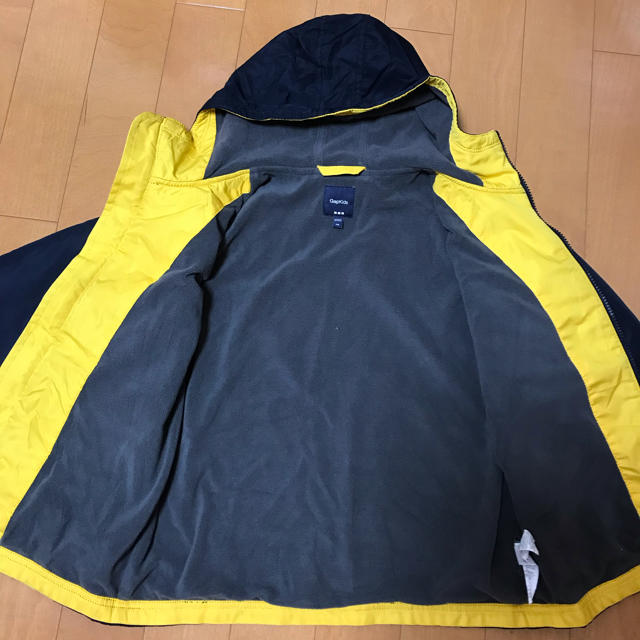 GAP(ギャップ)のGAPジャケット キッズ/ベビー/マタニティのキッズ服男の子用(90cm~)(ジャケット/上着)の商品写真