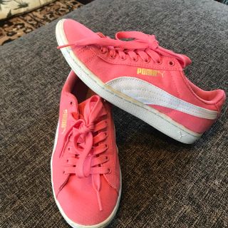 プーマ(PUMA)のプーマ♡スニーカー♡ピンク♡美品♡23センチ(スニーカー)