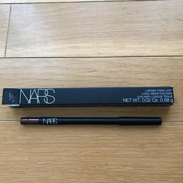 NARS(ナーズ)の♡新品 未使用♡NARS ラージャー ザン ライフ ロングウェア アイライナー コスメ/美容のベースメイク/化粧品(アイライナー)の商品写真