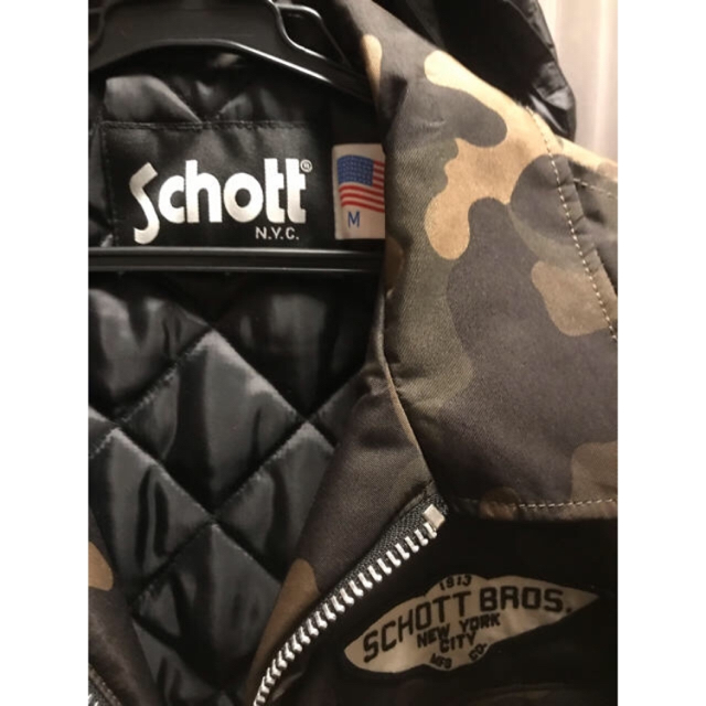 schott(ショット)のSchott Nylon Trucker jacket 迷彩 カモ Mサイズ メンズのジャケット/アウター(ナイロンジャケット)の商品写真