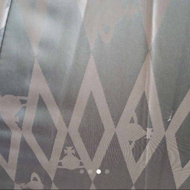 Vivienne Westwood(ヴィヴィアンウエストウッド)のヴィヴィアンウエストウッド 小難あり! シルバーグレー 晴雨兼用傘 レディースのファッション小物(傘)の商品写真