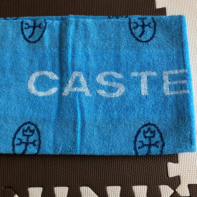 CASTELBAJAC(カステルバジャック)の未使用 非売品 カステルバジャック バスタオル コンパクト インテリア/住まい/日用品の日用品/生活雑貨/旅行(タオル/バス用品)の商品写真