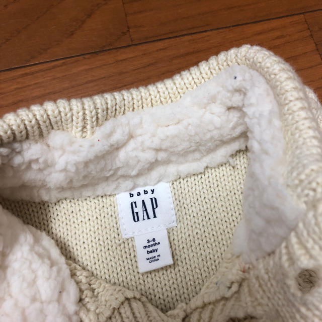 GAP(ギャップ)のmanaminさん専用 ニットロンパース キッズ/ベビー/マタニティのベビー服(~85cm)(ロンパース)の商品写真