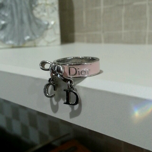 Christian Dior(クリスチャンディオール)の値下げ！ChristianDior♥指輪 レディースのアクセサリー(リング(指輪))の商品写真