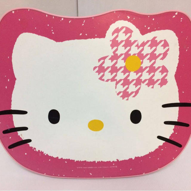 ハローキティ(ハローキティ)のレア キティちゃん テーブル 折りたたみ 折り畳み ピンク サンリオ kitty エンタメ/ホビーのおもちゃ/ぬいぐるみ(キャラクターグッズ)の商品写真