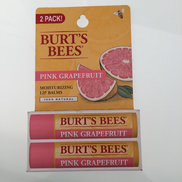 BURT'S BEES(バーツビーズ)のBURT'S BEES  バーツビーツリップクリーム   ピンクグレープフルーツ コスメ/美容のスキンケア/基礎化粧品(リップケア/リップクリーム)の商品写真