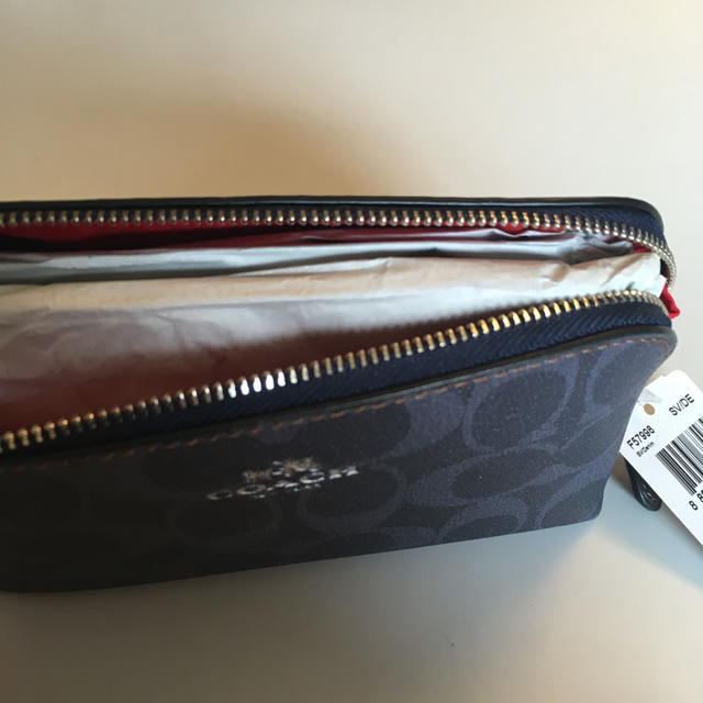 COACH(コーチ)のCOACH コーチ 新品 ポーチ レディースのファッション小物(ポーチ)の商品写真