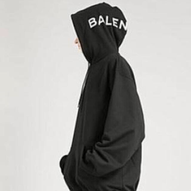 Balenciaga(バレンシアガ)のBALENCIAGA ロゴフードパーカー レディースのトップス(パーカー)の商品写真