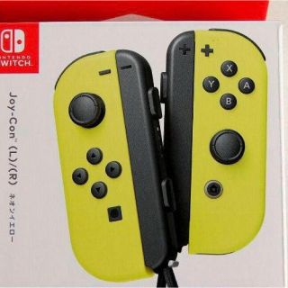 ニンテンドースイッチ(Nintendo Switch)の【新品未開封 一年保証】ジョイコン イエロー ニンテンドースイッチ(その他)