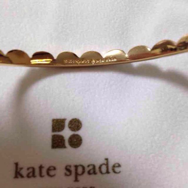 kate spade new york(ケイトスペードニューヨーク)の値下げ！新品正規品ケイトスペードバングル レディースのアクセサリー(ブレスレット/バングル)の商品写真