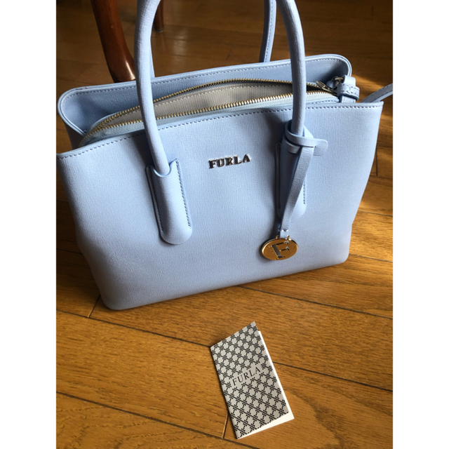 furla tessa ライトブルーバック