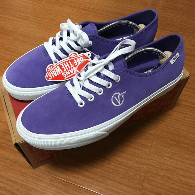 vans vault authentic one piece circle v