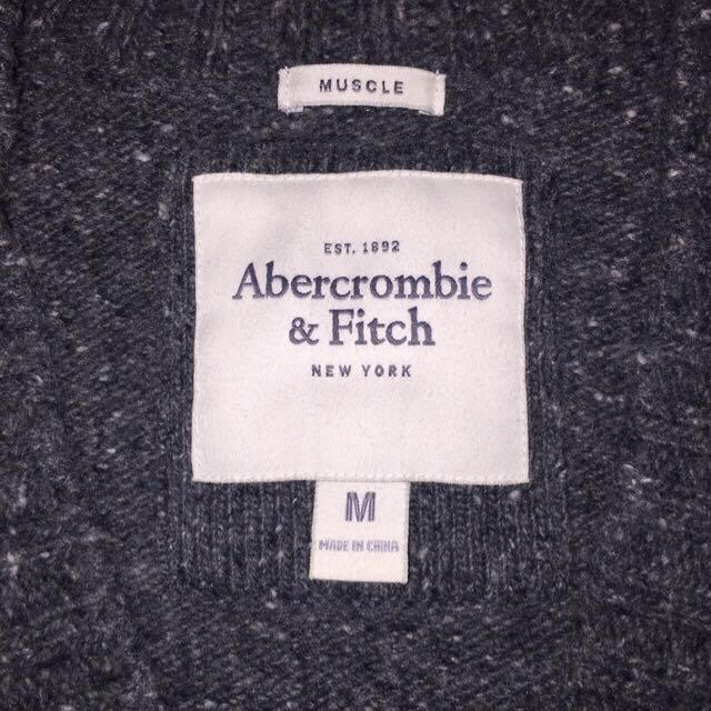 Abercrombie&Fitch(アバクロンビーアンドフィッチ)のニッシー様専用❤︎アバクロカーディガン レディースのトップス(カーディガン)の商品写真