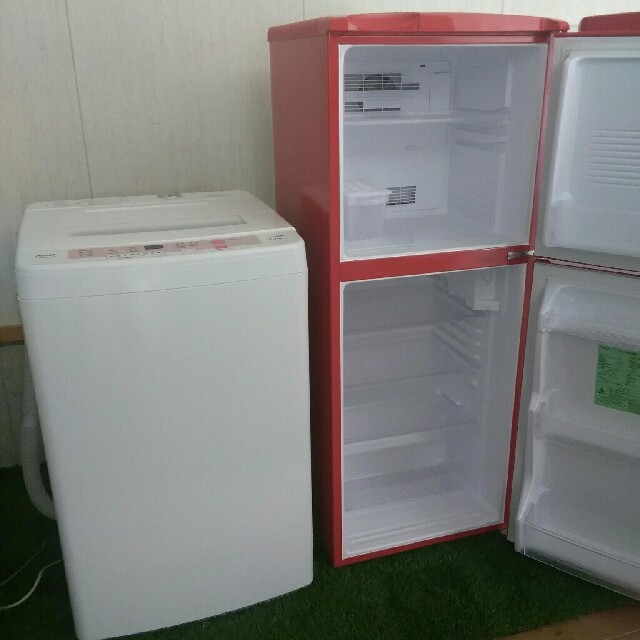 Haier(ハイアール)の購入者決定　ハイアール　ミニ2ドア冷蔵庫　洗濯機セット(引き取り大歓迎❗) スマホ/家電/カメラの生活家電(冷蔵庫)の商品写真