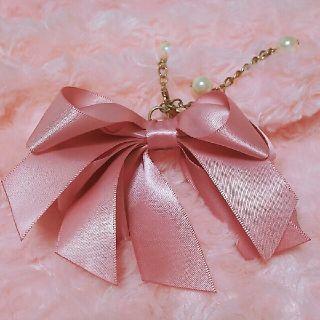 メゾンドフルール(Maison de FLEUR)のメゾンドフルール☆ピンクリボンバックチャーム(バッグチャーム)