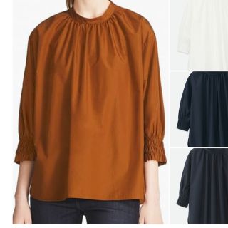 ユニクロ(UNIQLO)のUNIQLO ハイネックギャザーブラウス(シャツ/ブラウス(長袖/七分))