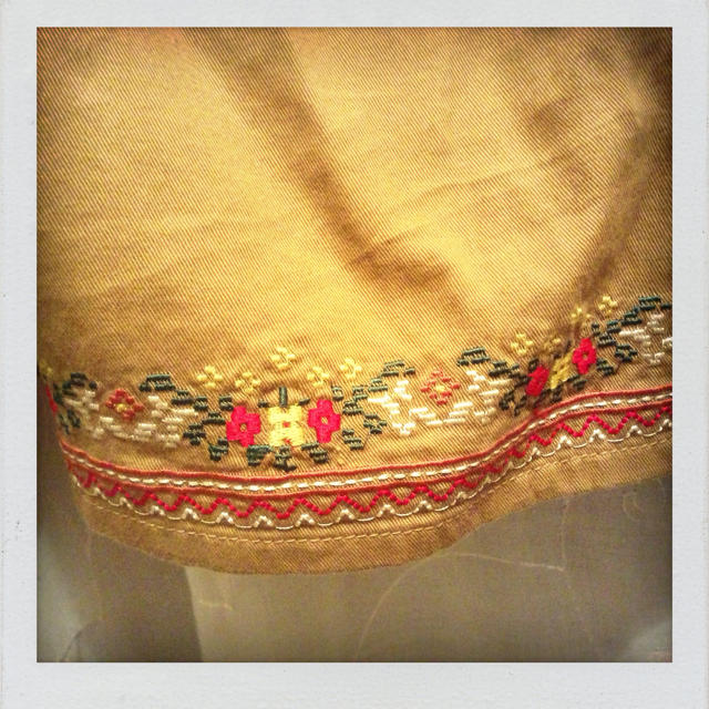 HANJIRO(ハンジロー)のHANJIRO 刺繍ロングスカート レディースのスカート(ロングスカート)の商品写真