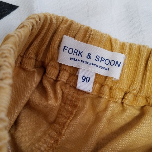 URBAN RESEARCH(アーバンリサーチ)の専用　FORK&SPOON パンツ　90　トップス　二点 キッズ/ベビー/マタニティのキッズ服男の子用(90cm~)(パンツ/スパッツ)の商品写真