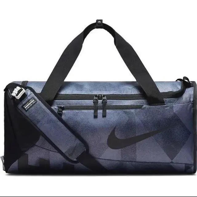 NIKE(ナイキ)のナイキ 2WAY ダッフルバッグ 52L ダッフルバッグ ジム サッカー 野球 メンズのバッグ(ボストンバッグ)の商品写真