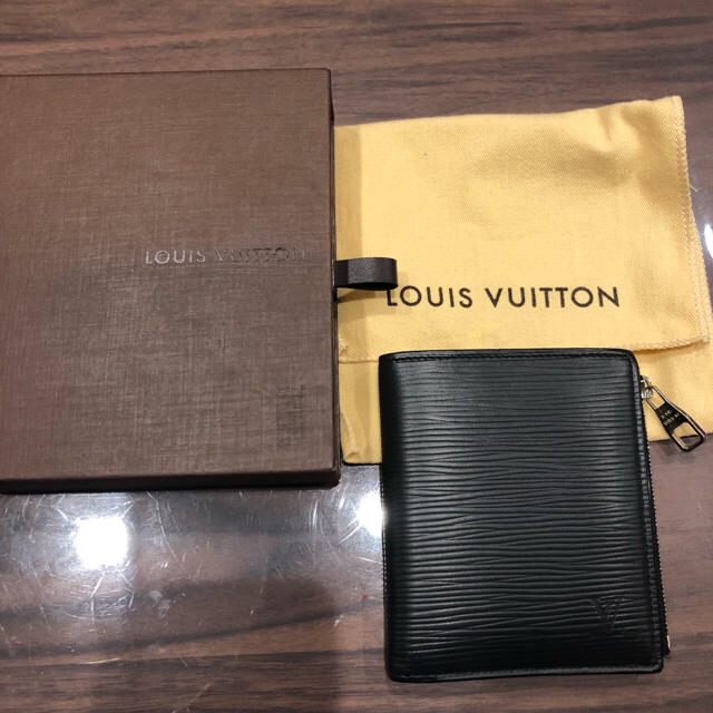 LOUIS VUITTON - ルイヴィトン エピ コンパクト 財布 美品の通販 by りょーすけ's shop｜ルイヴィトンならラクマ