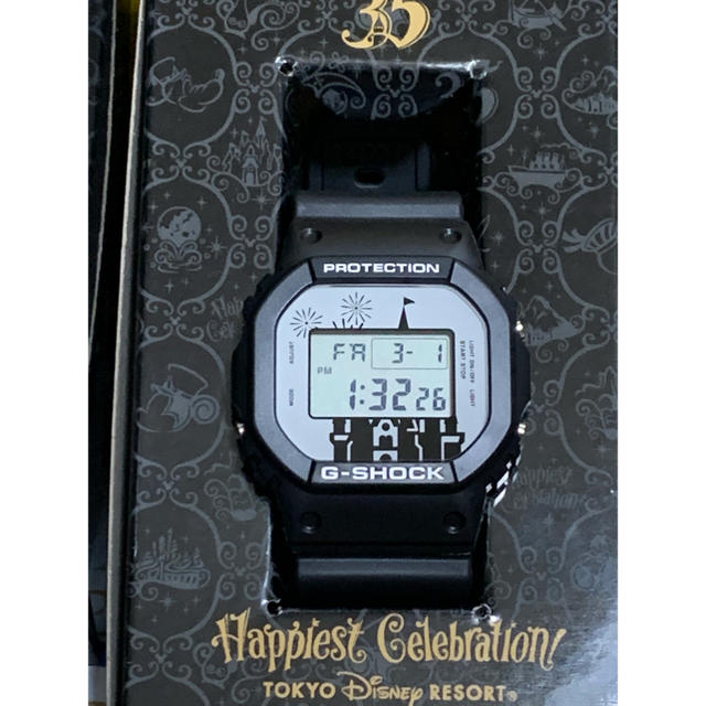 Disney(ディズニー)の【新品未使用】ディズニー35周年限定時計 G-SHOCK レディースのファッション小物(腕時計)の商品写真