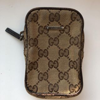 グッチ(Gucci)のGUCCI マルチケース(ポーチ)