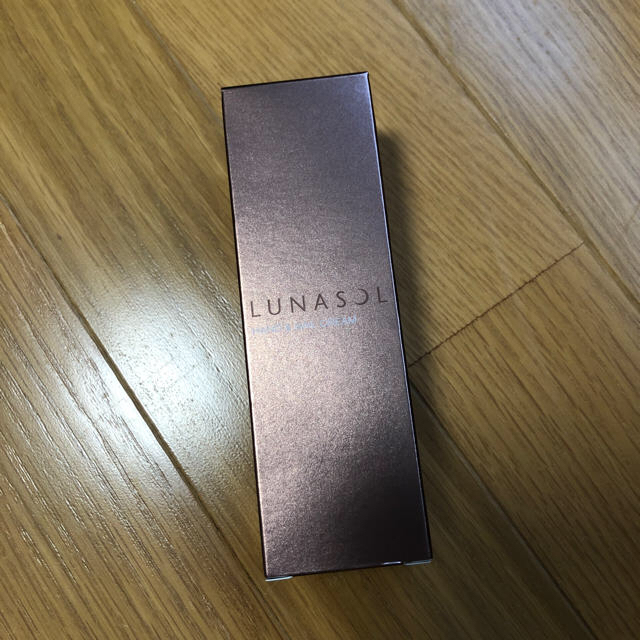 LUNASOL(ルナソル)のハンド&ネイルクリーム コスメ/美容のボディケア(ハンドクリーム)の商品写真