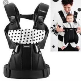 ベビービョルン(BABYBJORN)の【限定色 ドット柄！】☆ベビービョルン ベビーキャリアONE☆ 抱っこ紐！(抱っこひも/おんぶひも)