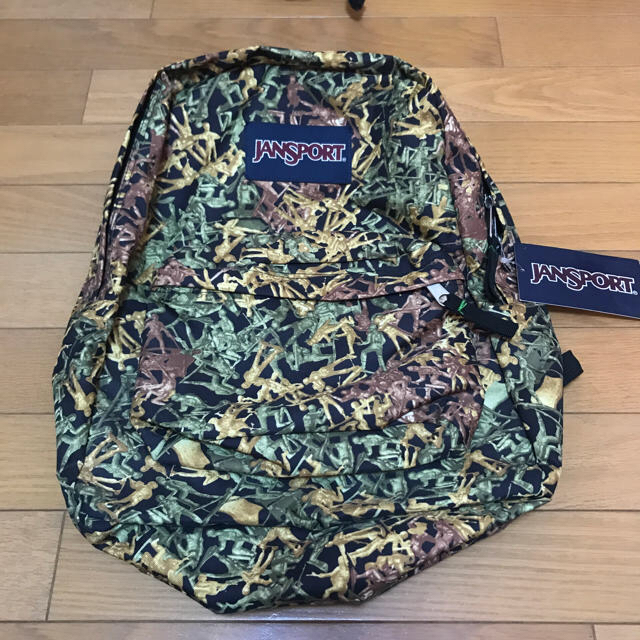 JANSPORT(ジャンスポーツ)のjansport ジャンスポーツ バックパック レディースのバッグ(リュック/バックパック)の商品写真