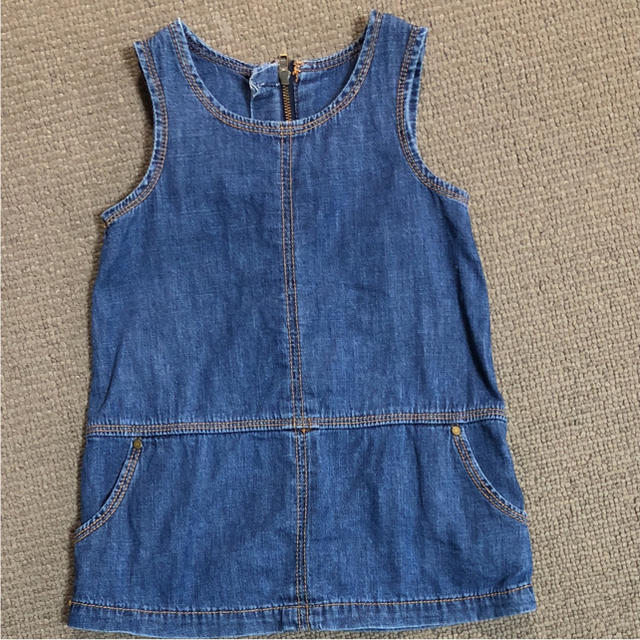 babyGAP(ベビーギャップ)のbaby gap デニムワンピース mk様 キッズ/ベビー/マタニティのベビー服(~85cm)(ワンピース)の商品写真