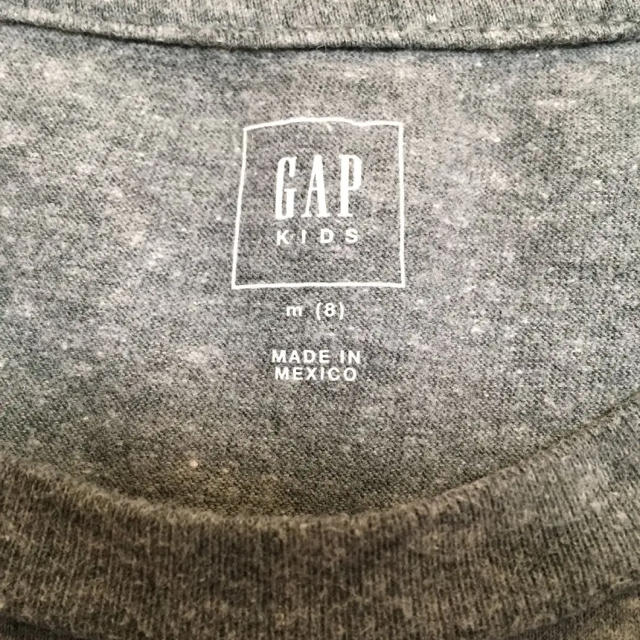 GAP(ギャップ)のGAP  ロンT  130センチ キッズ/ベビー/マタニティのキッズ服男の子用(90cm~)(Tシャツ/カットソー)の商品写真