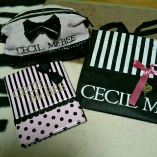 セシルマクビー(CECIL McBEE)のCECIL  Mc  BEEの鏡、ポーチ(ポーチ)