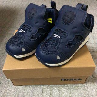 リーボック(Reebok)の新品タグ付き リーボック バーサ ポンプフューリー ネイビー キッズ 13cm(スニーカー)