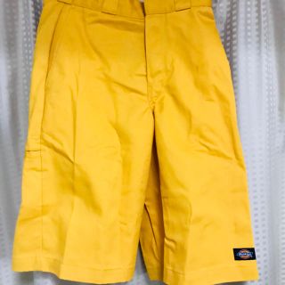 ディッキーズ(Dickies)の黄色のディッキーズ(ハーフパンツ)